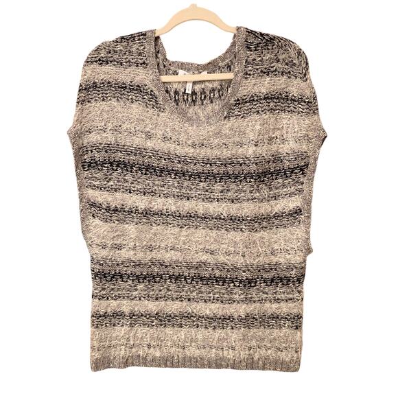 BCBGeneration Striped Fuzzy Oversized Sweater Vest Size XS/S EUC - Picture 1 of 8